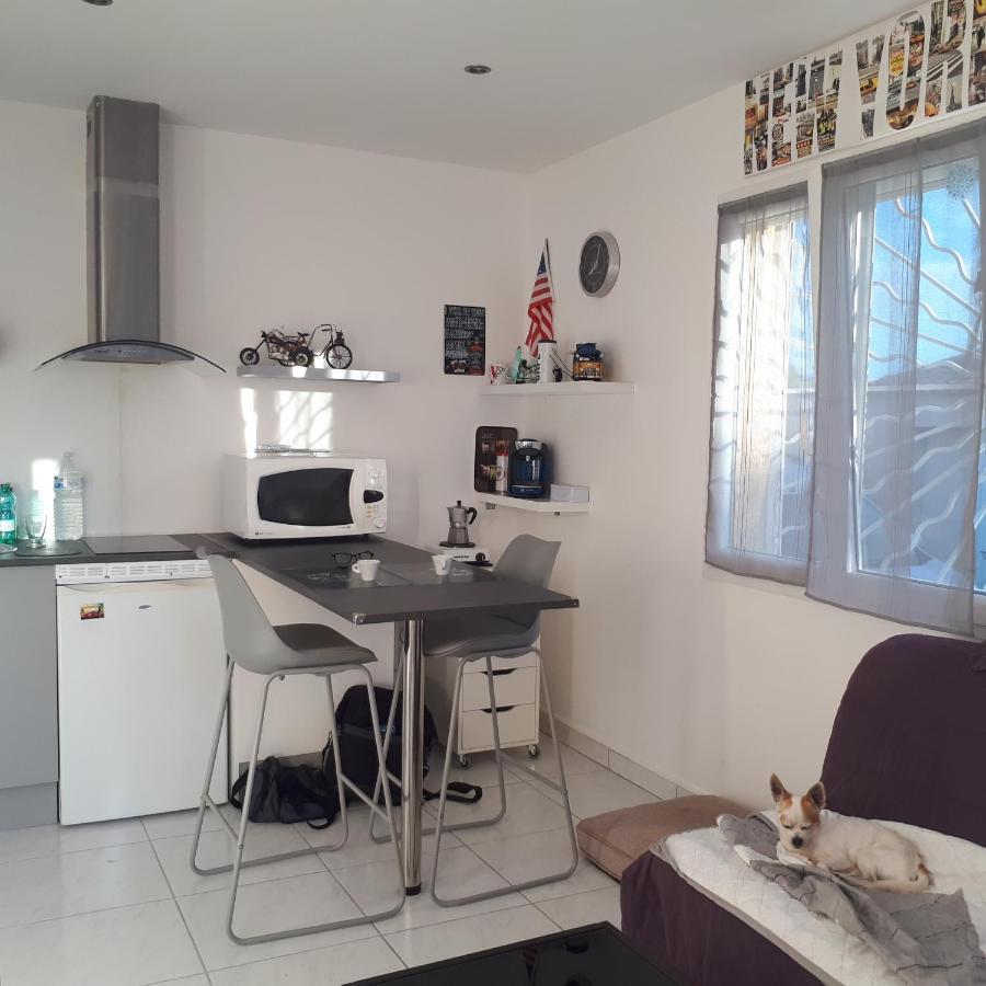 Studio à Marseillan chez véro et jj Exterior foto